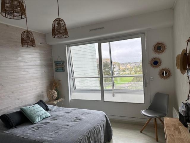 La Plage - Appartement Vue Mer Courseulles-sur-Mer Exterior photo